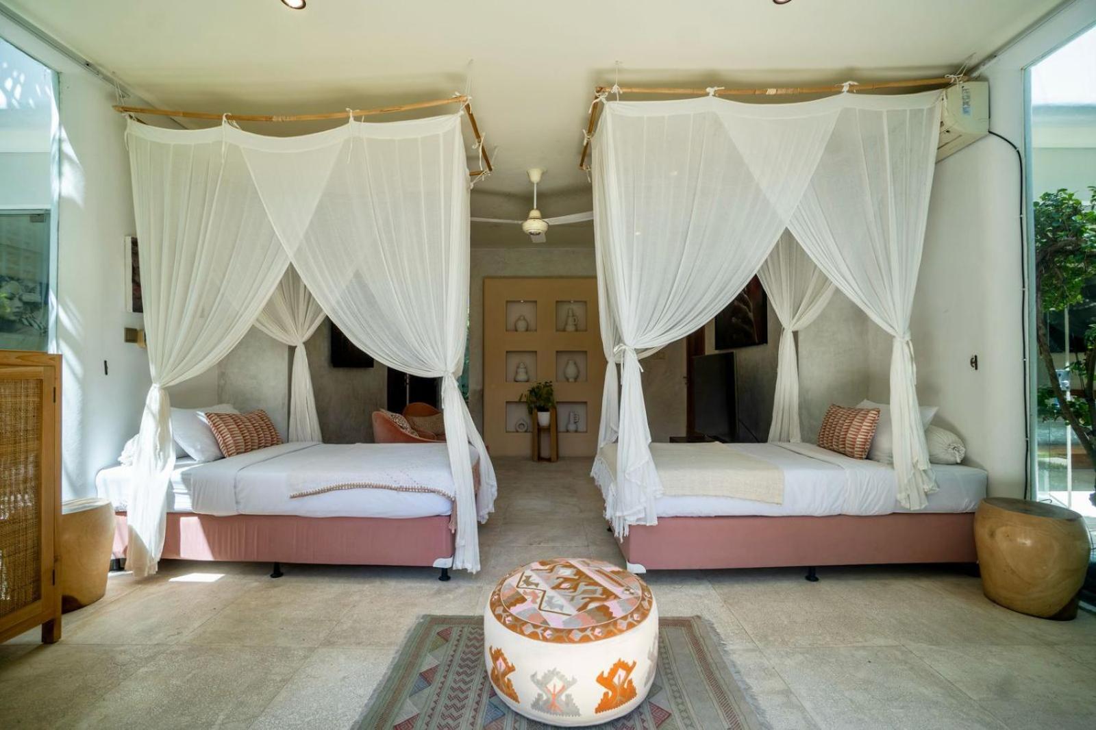 Tropical Batik - Large Garden & Pool, Concierge! 3mins To Beach, Clubs, Cafes Villa